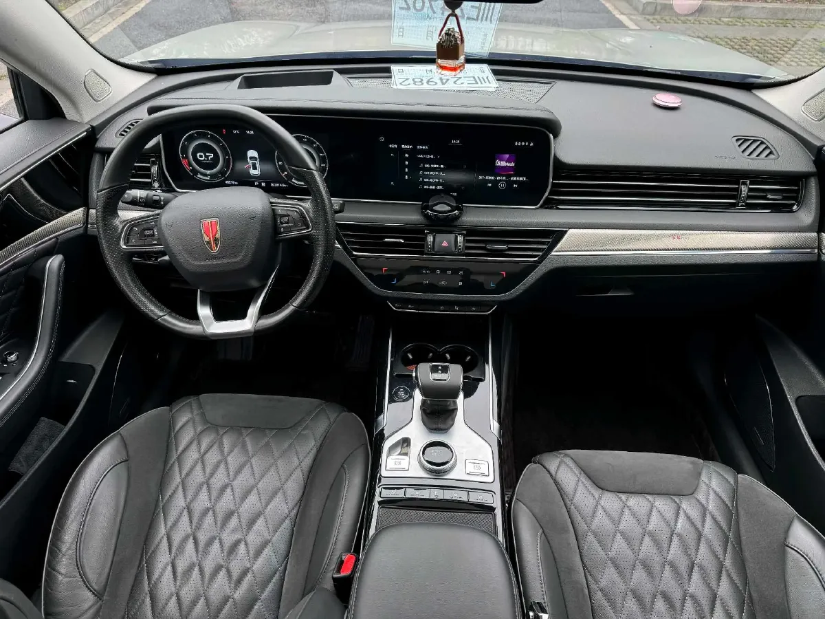 2019 HongQi HS5 2.0T 224HP L4 6AT,autocango,china used car exporter,china ev exporter,chinese used car exporter,chinese used ev exporter