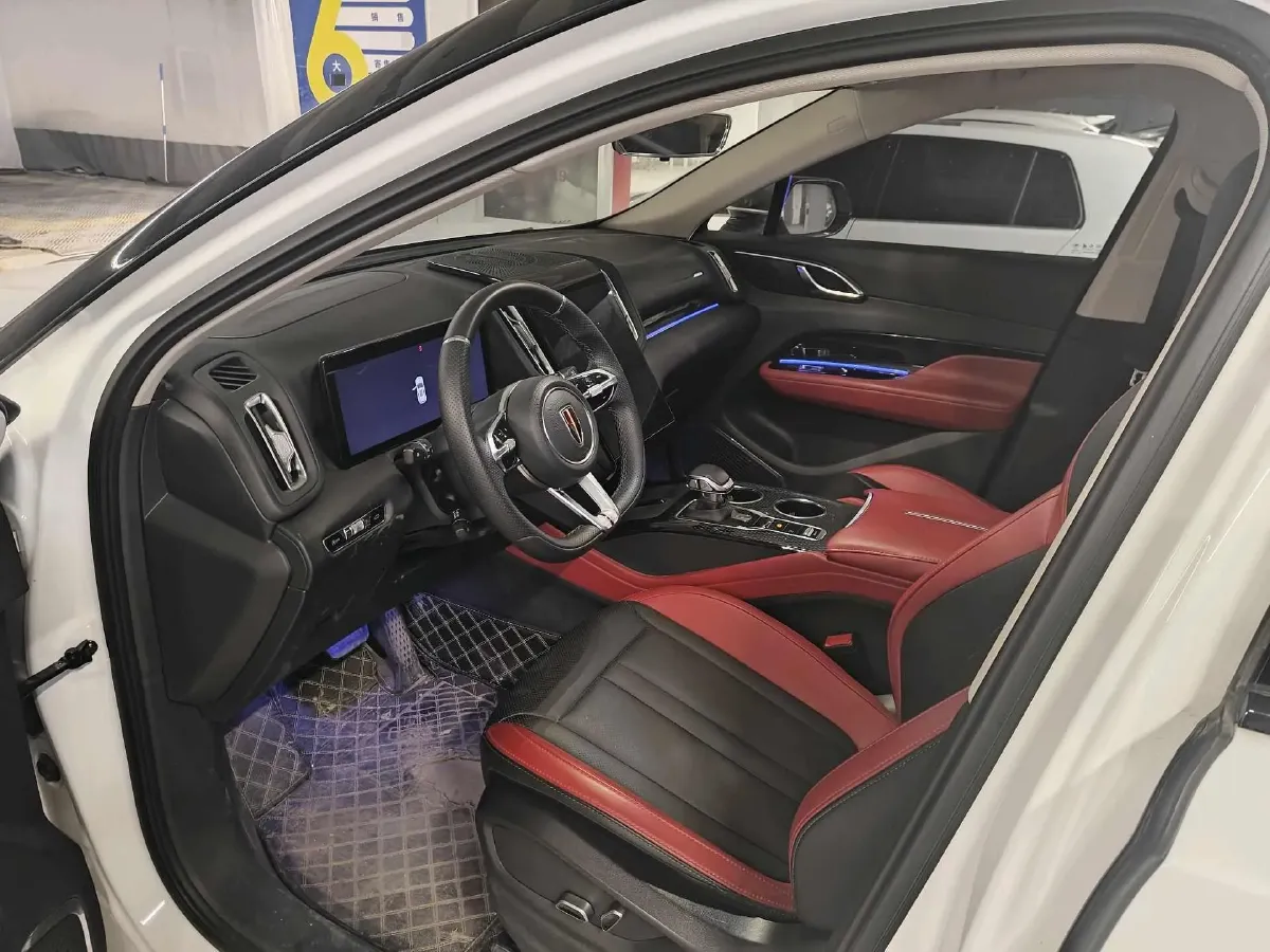 2024 HongQi HS3 1.5T 169HP L4 7DCT,autocango,china used car exporter,china ev exporter,chinese used car exporter,chinese used ev exporter