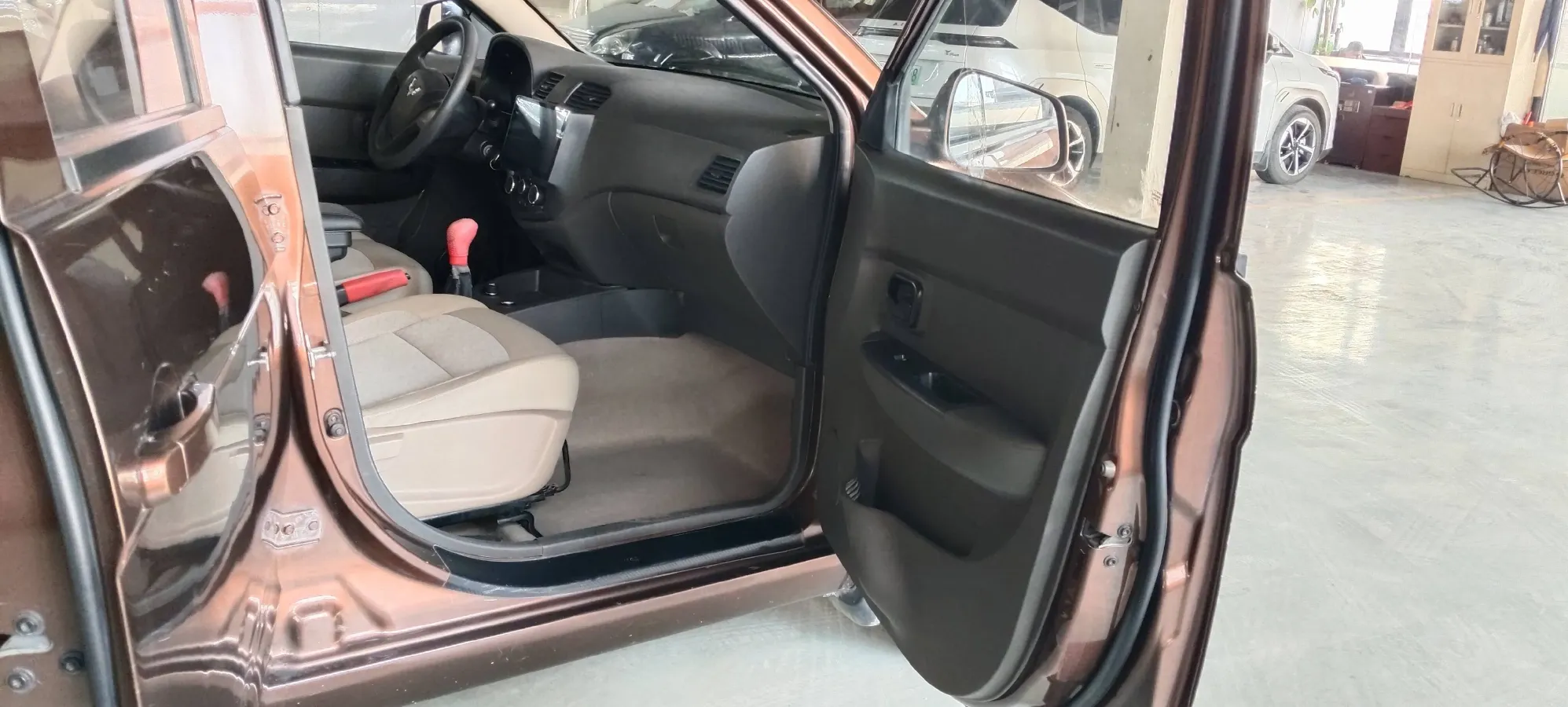 2016 WuLing HongGuang 1.5L 112HP L4 5MT,autocango,china used car exporter,china ev exporter,chinese used car exporter,chinese used ev exporter