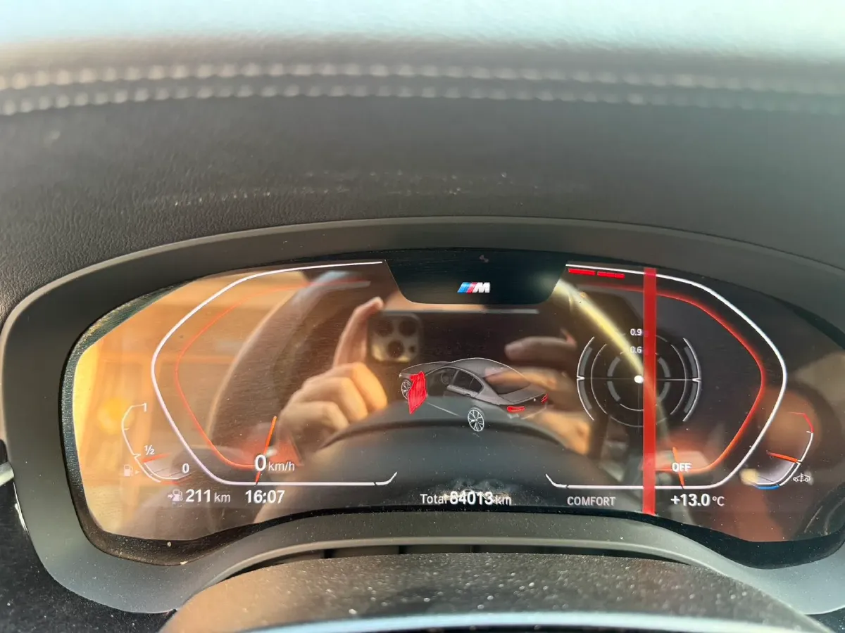 2022 BMW 5 Series 2.0T 184HP L4 8AT,autocango,china used car exporter,china ev exporter,chinese used car exporter,chinese used ev exporter