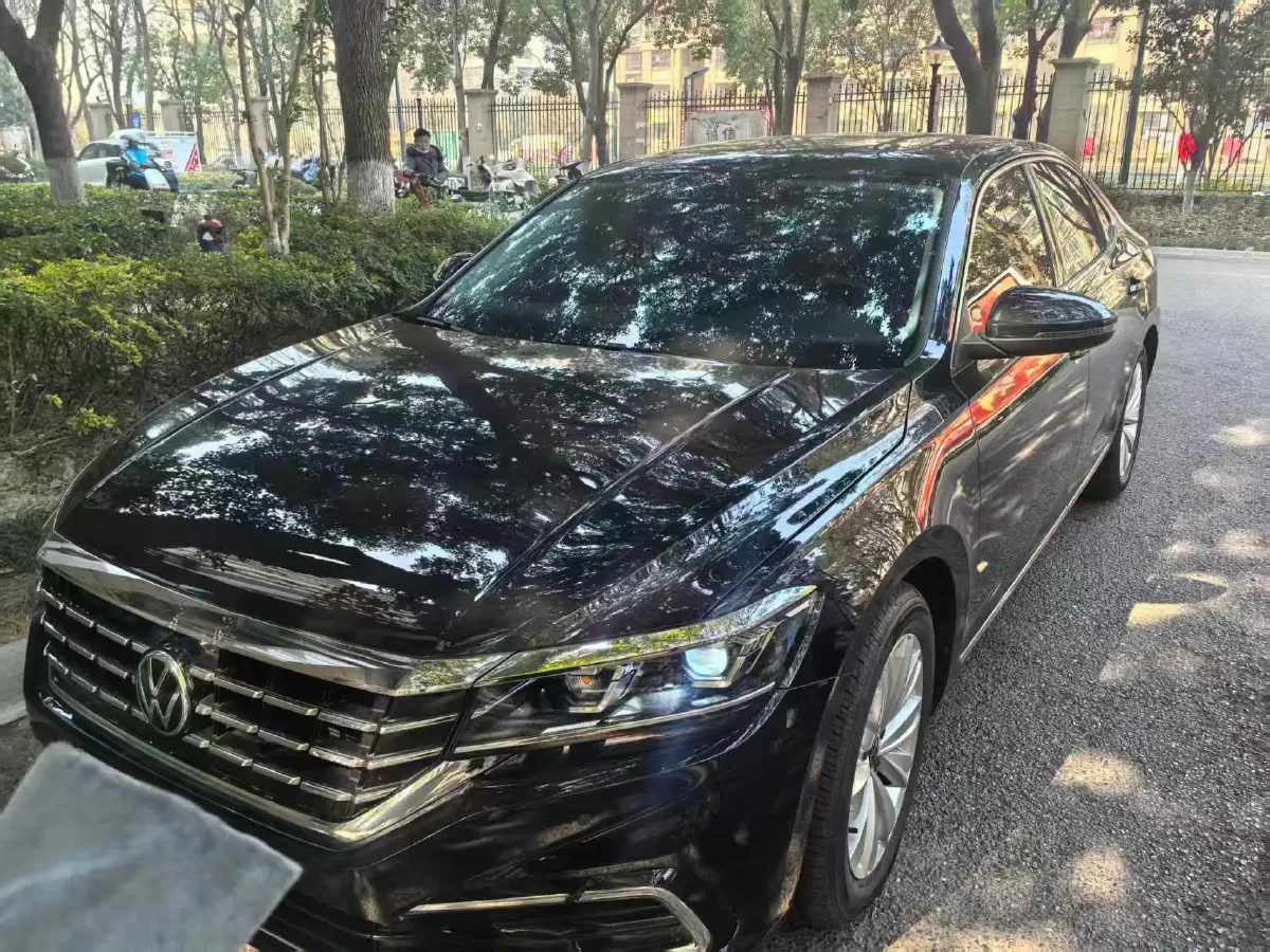 2021 Volkswagen Passat 2.0T 186HP L4 7DCT,autocango,china used car exporter,china ev exporter,chinese used car exporter,chinese used ev exporter