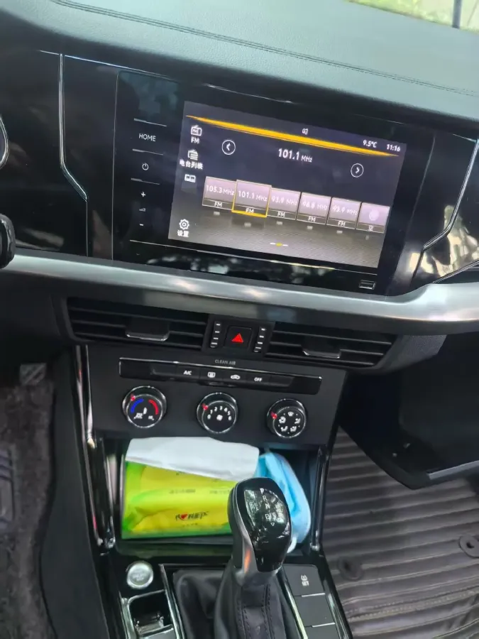 2021 Volkswagen Passat 2.0T 186HP L4 7DCT,autocango,china used car exporter,china ev exporter,chinese used car exporter,chinese used ev exporter