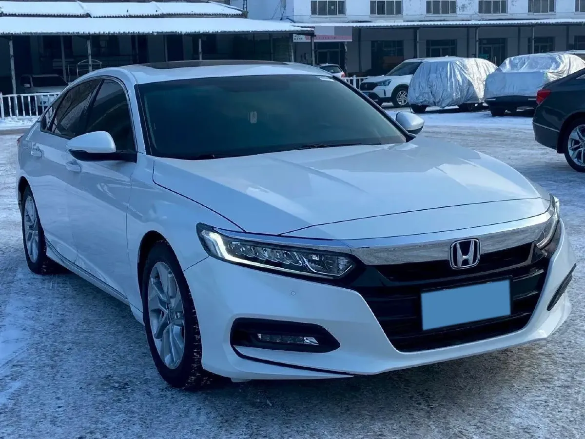 2018 Honda Accord 1.5T 194HP L4 CVT,autocango,china used car exporter,china ev exporter,chinese used car exporter,chinese used ev exporter