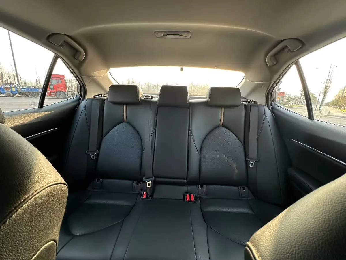 2019 Toyota Camry 2.0L 178HP L4 CVT,autocango,china used car exporter,china ev exporter,chinese used car exporter,chinese used ev exporter