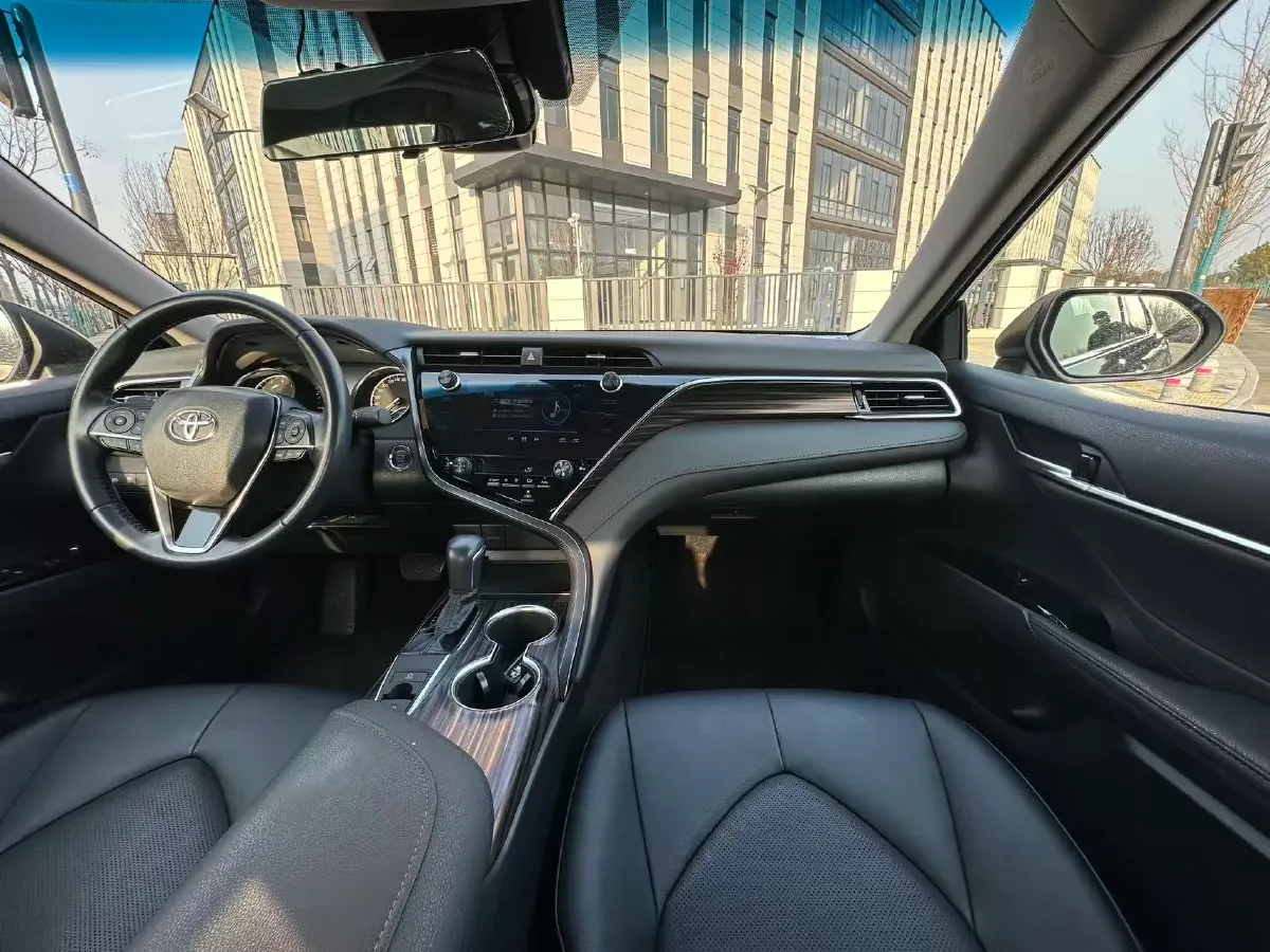 2019 Toyota Camry 2.0L 178HP L4 CVT,autocango,china used car exporter,china ev exporter,chinese used car exporter,chinese used ev exporter