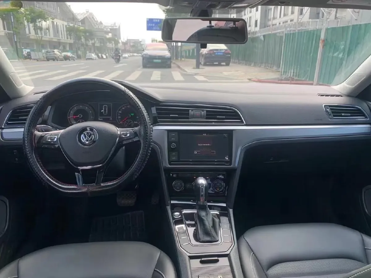 2019 Volkswagen Passat 1.4T 150HP L4 7DCT,autocango,china used car exporter,china ev exporter,chinese used car exporter,chinese used ev exporter