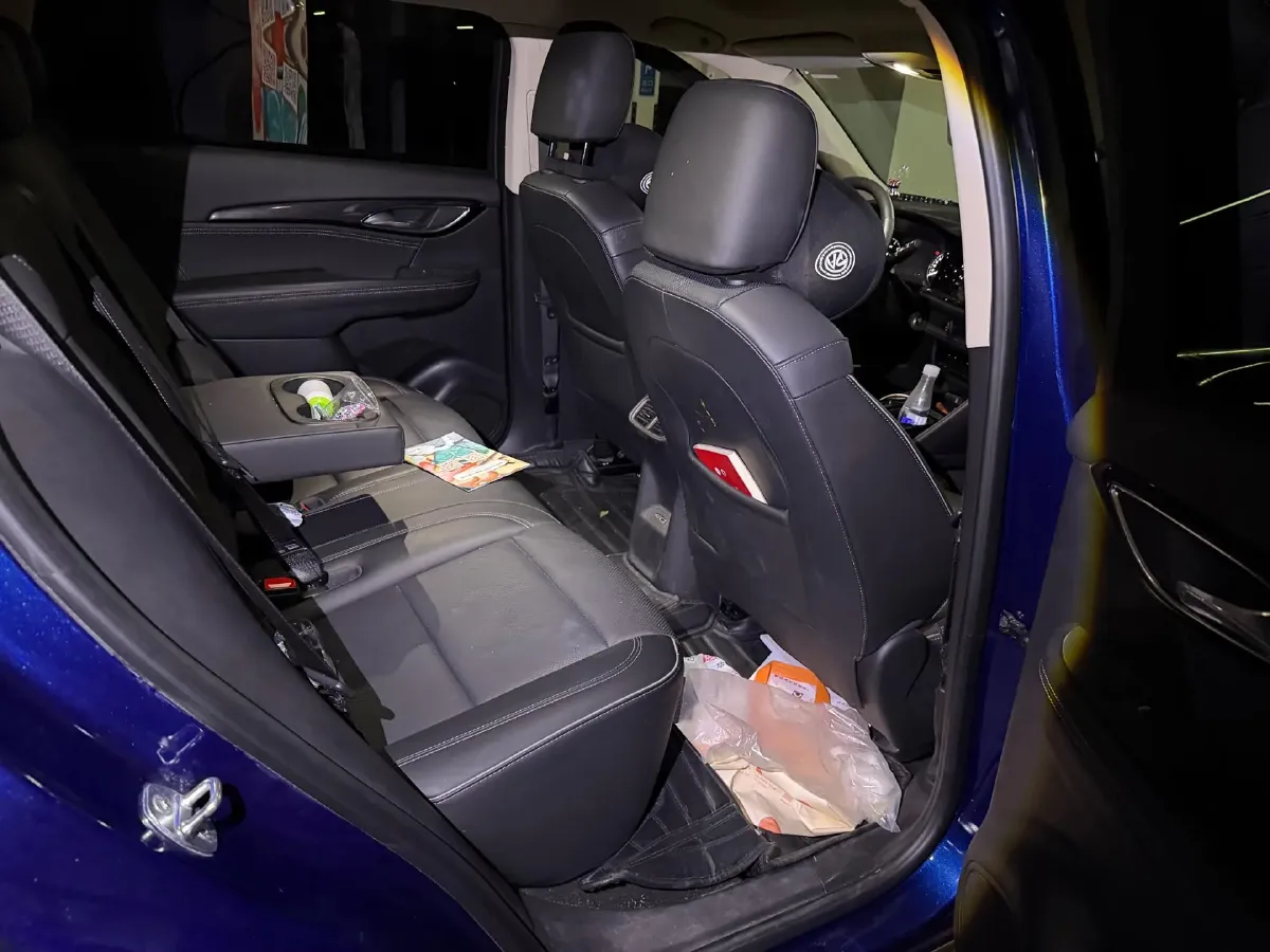 2023 Buick EnvisionPlus 2.0T 237HP L4 9AT,autocango,china used car exporter,china ev exporter,chinese used car exporter,chinese used ev exporter