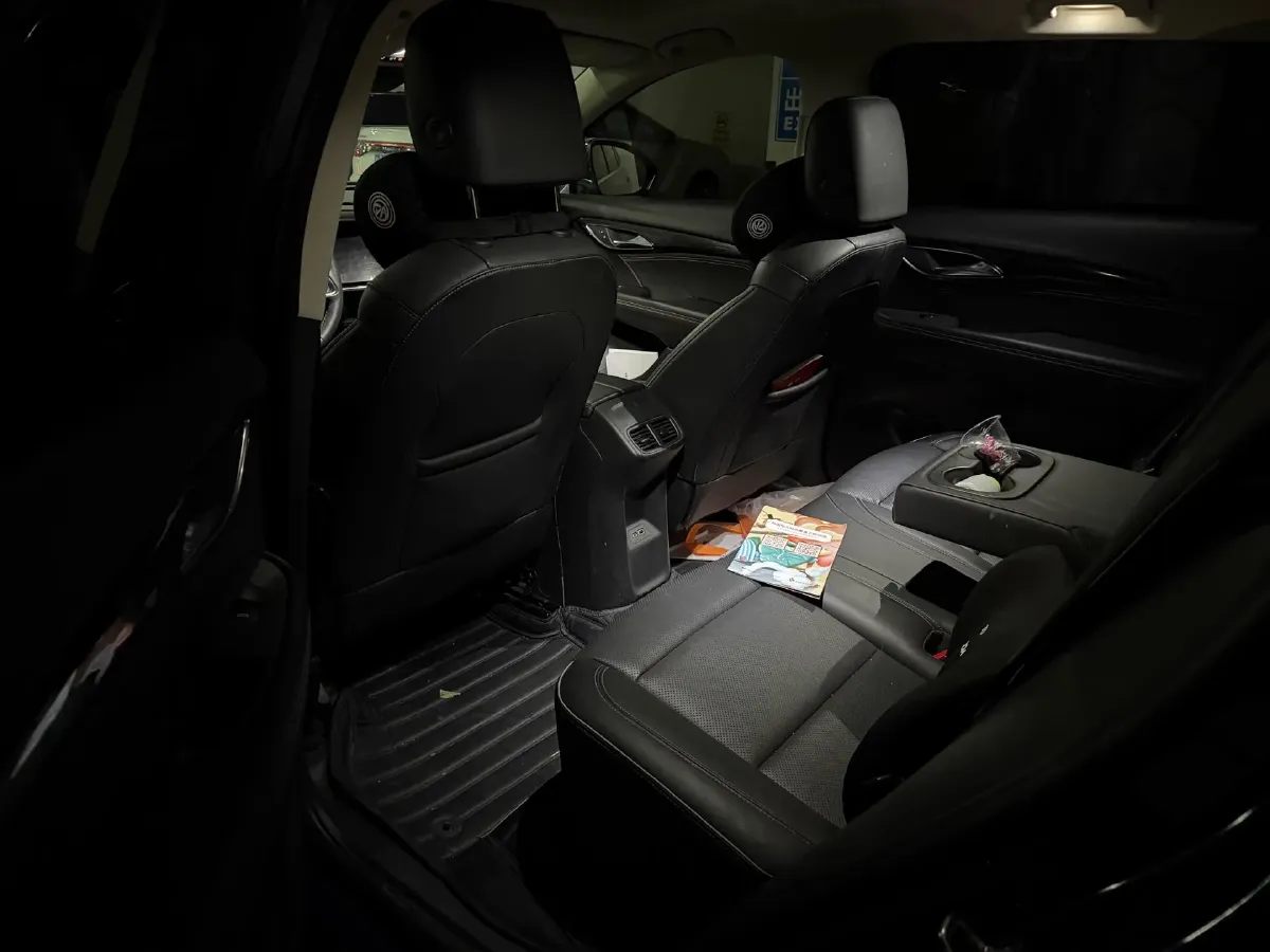 2023 Buick EnvisionPlus 2.0T 237HP L4 9AT,autocango,china used car exporter,china ev exporter,chinese used car exporter,chinese used ev exporter