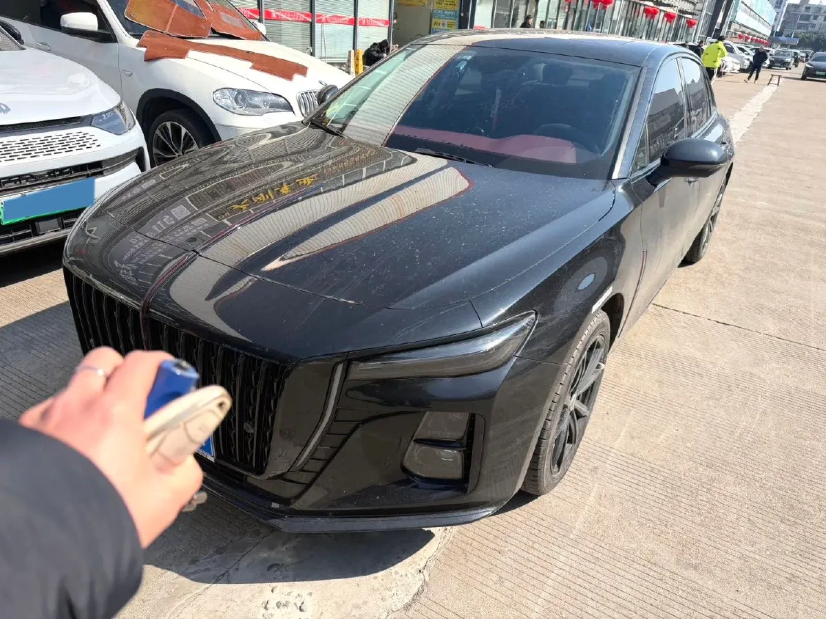 2025 HongQi H5 1.5T 169HP L4 7DCT,autocango,china used car exporter,china ev exporter,chinese used car exporter,chinese used ev exporter