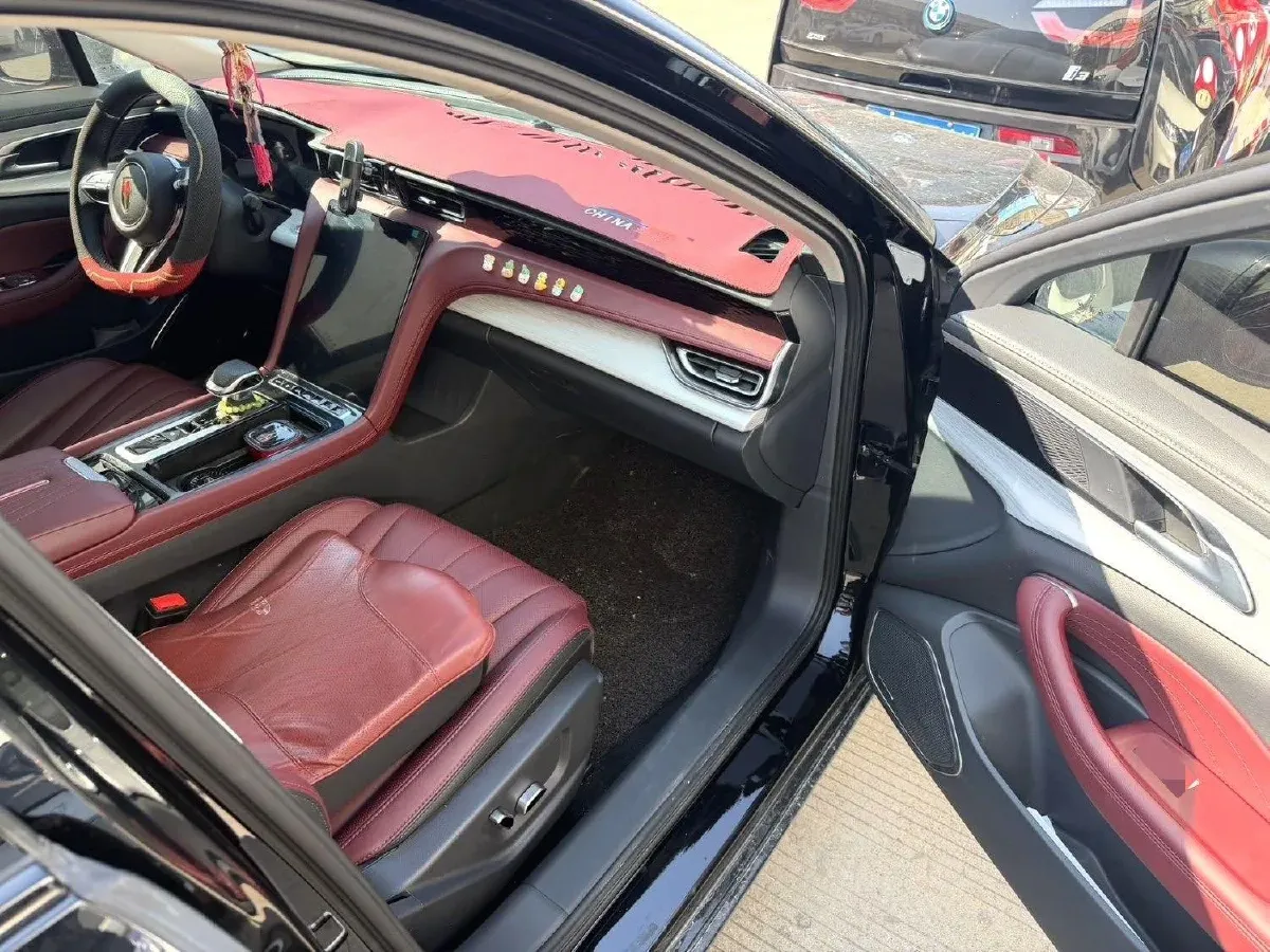 2025 HongQi H5 1.5T 169HP L4 7DCT,autocango,china used car exporter,china ev exporter,chinese used car exporter,chinese used ev exporter