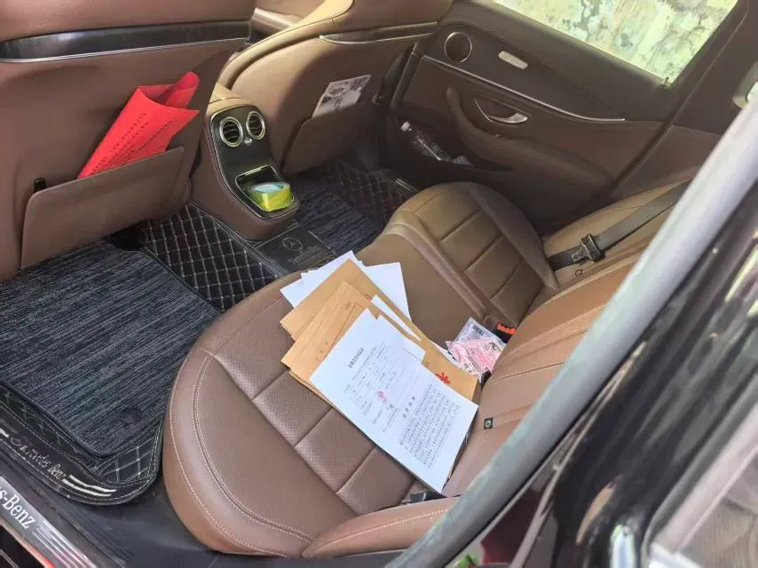 2021 Mercedes-Benz E Class 2.0T 258HP L4 9AT,autocango,china used car exporter,china ev exporter,chinese used car exporter,chinese used ev exporter