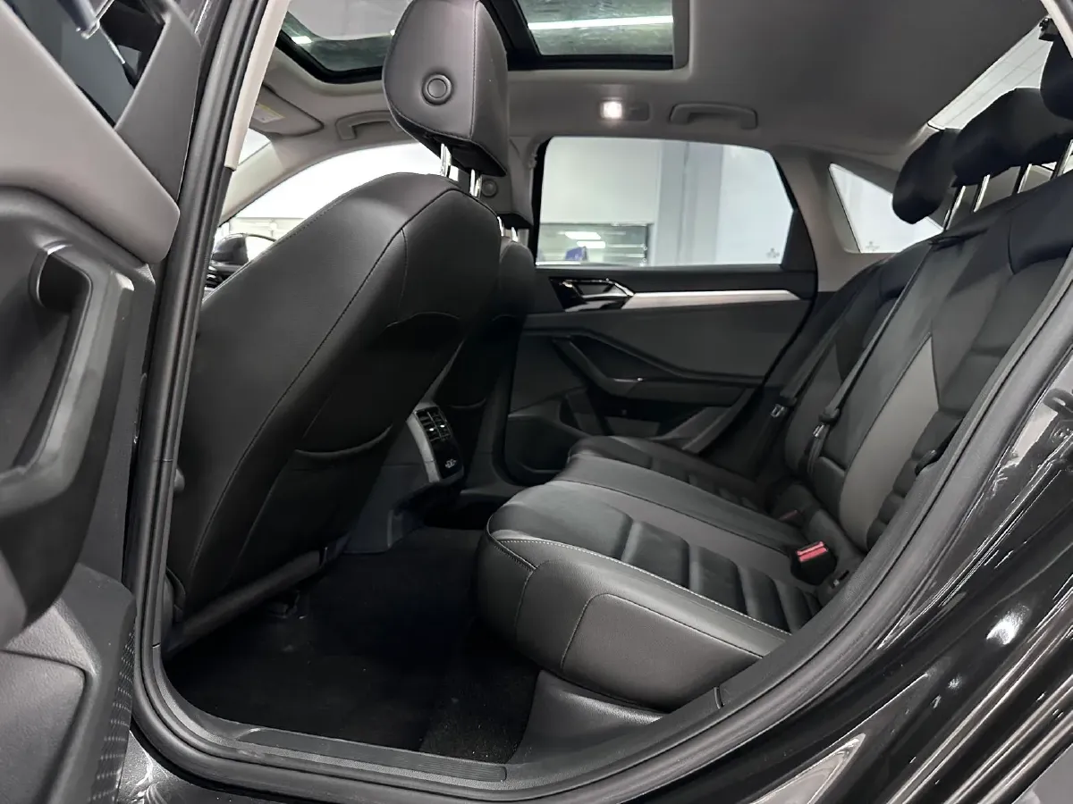 2021 Volkswagen Sagitar 1.4T 150HP L4 7DCT,autocango,china used car exporter,china ev exporter,chinese used car exporter,chinese used ev exporter