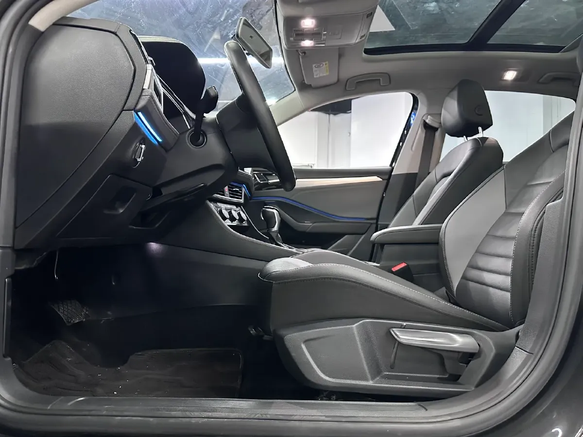 2021 Volkswagen Sagitar 1.4T 150HP L4 7DCT,autocango,china used car exporter,china ev exporter,chinese used car exporter,chinese used ev exporter