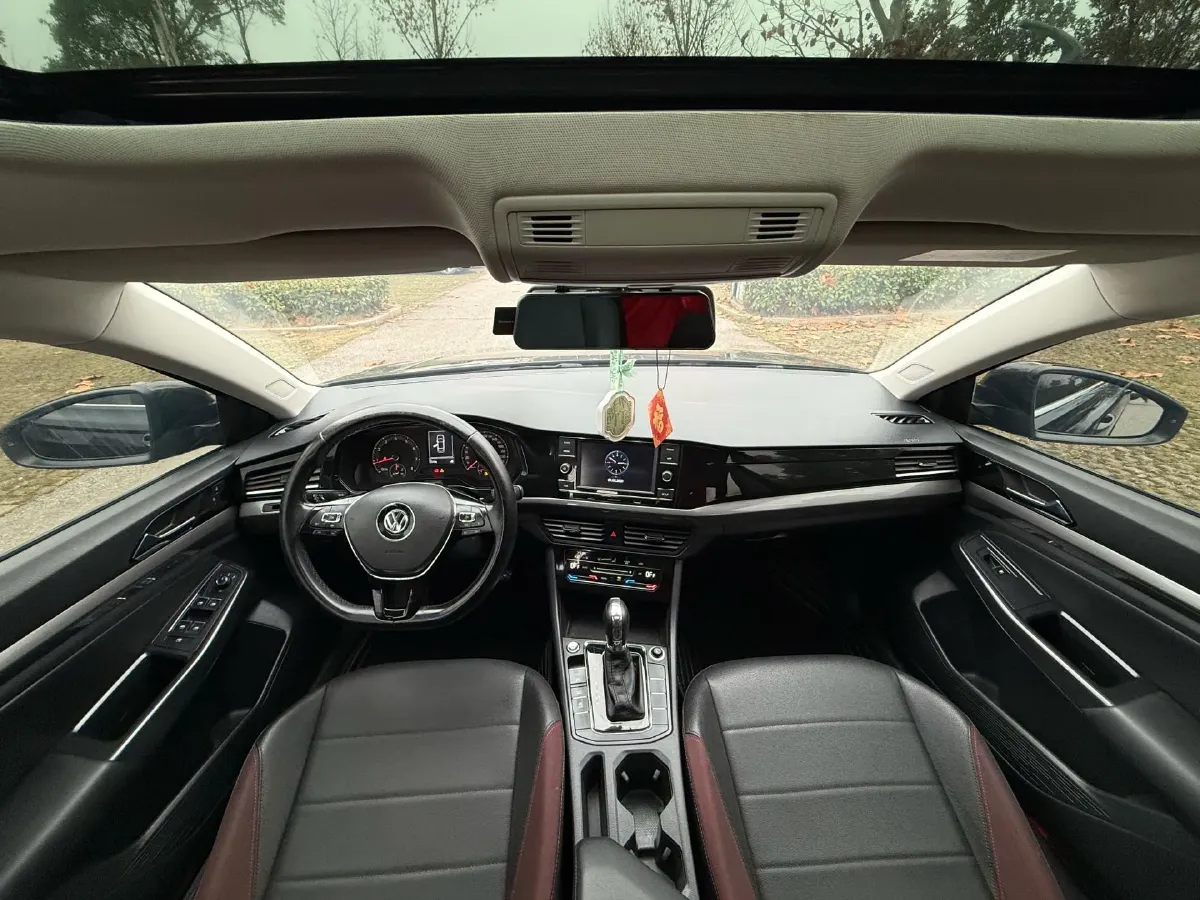 2020 Volkswagen Bora 1.5L 113HP L4 6AT,autocango,china used car exporter,china ev exporter,chinese used car exporter,chinese used ev exporter