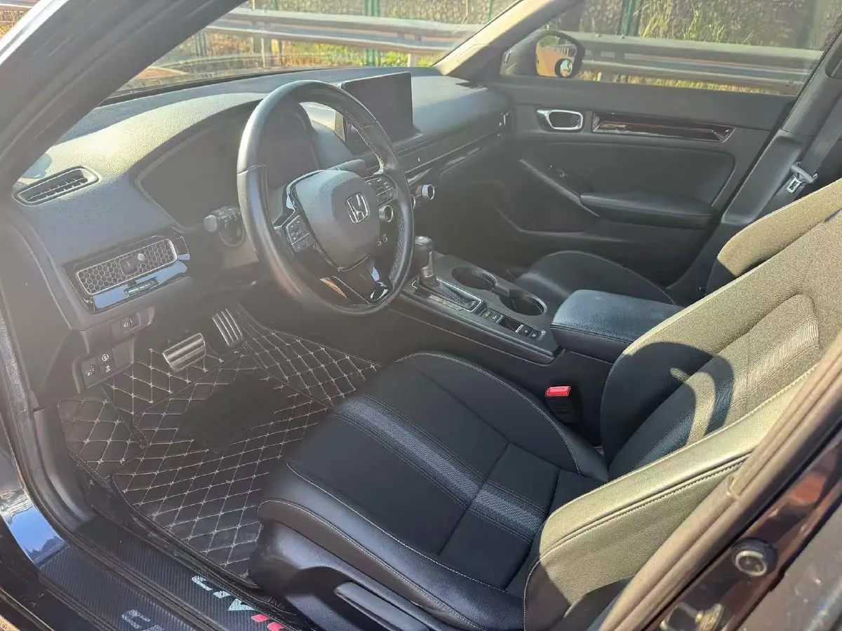 2022 Honda Civic 1.5T 182HP L4 CVT,autocango,china used car exporter,china ev exporter,chinese used car exporter,chinese used ev exporter