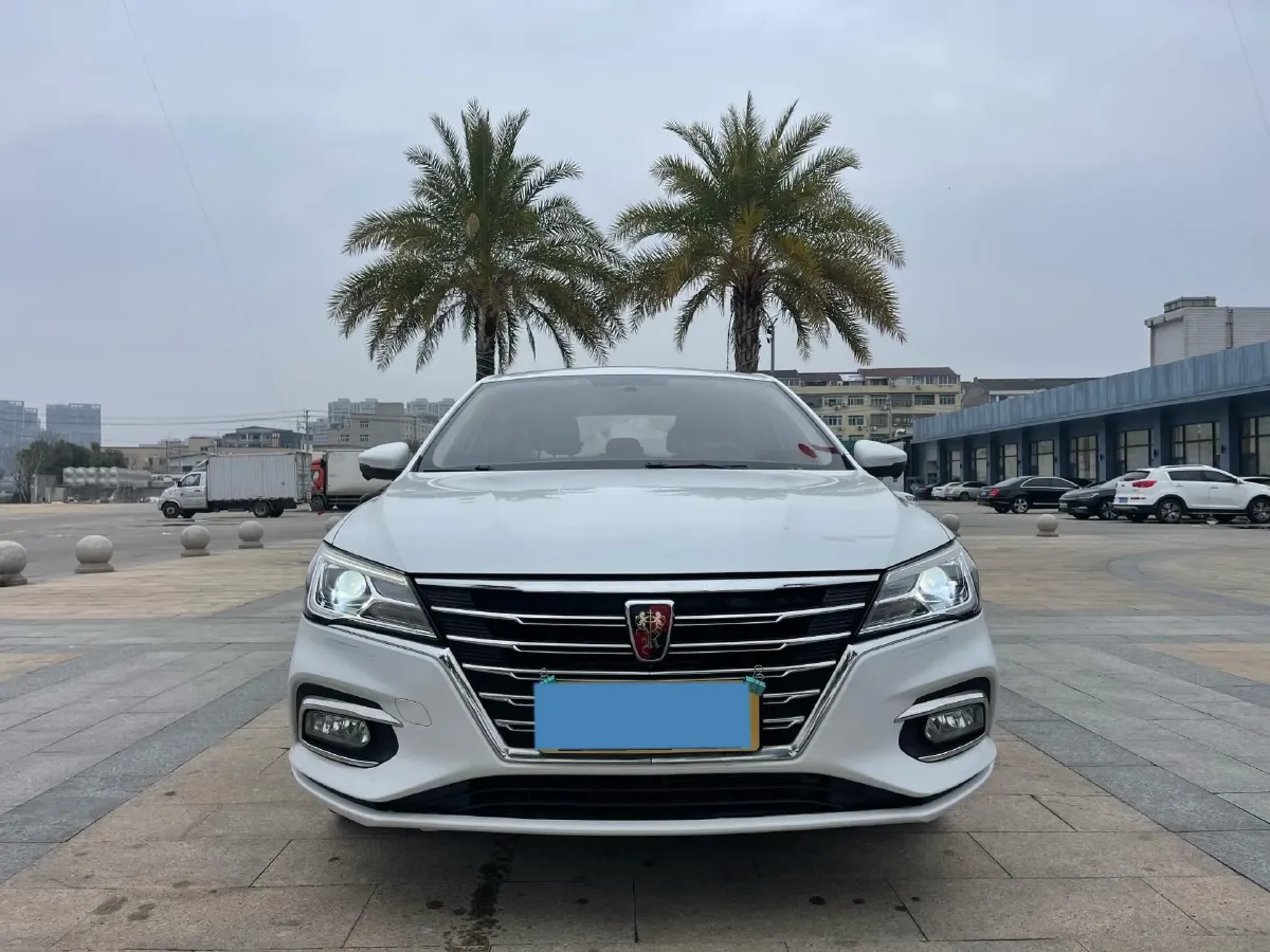 2019 Roewe i5 1.5L 120HP L4 CVT,autocango,china used car exporter,china ev exporter,chinese used car exporter,chinese used ev exporter