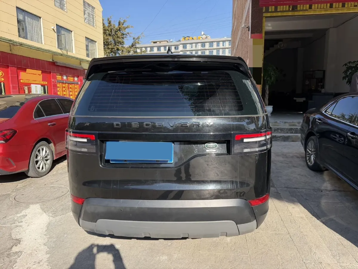 2018 Land Rover Discovery 3.0T 340HP V6 8AT,autocango,china used car exporter,china ev exporter,chinese used car exporter,chinese used ev exporter