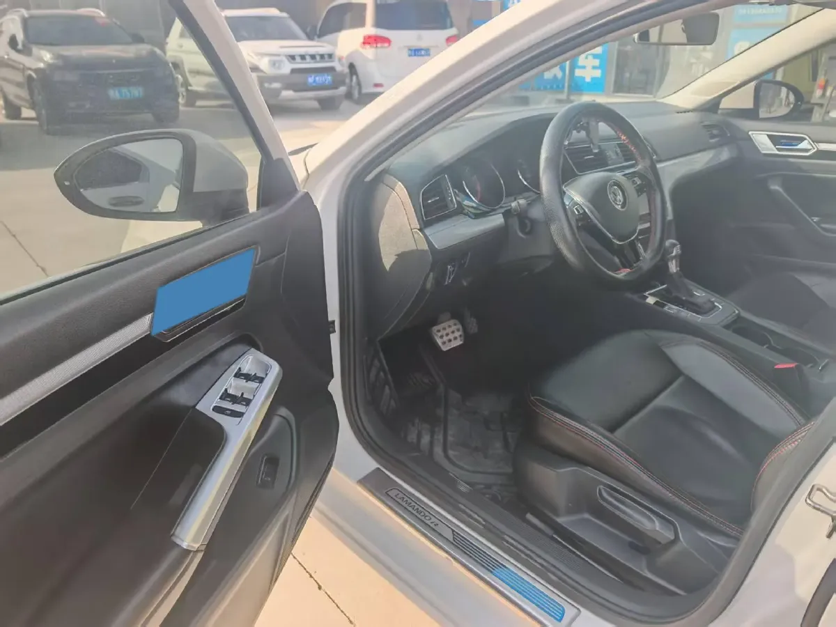 2017 Volkswagen Lamando 1.4T 131HP L4 7DCT,autocango,china used car exporter,china ev exporter,chinese used car exporter,chinese used ev exporter