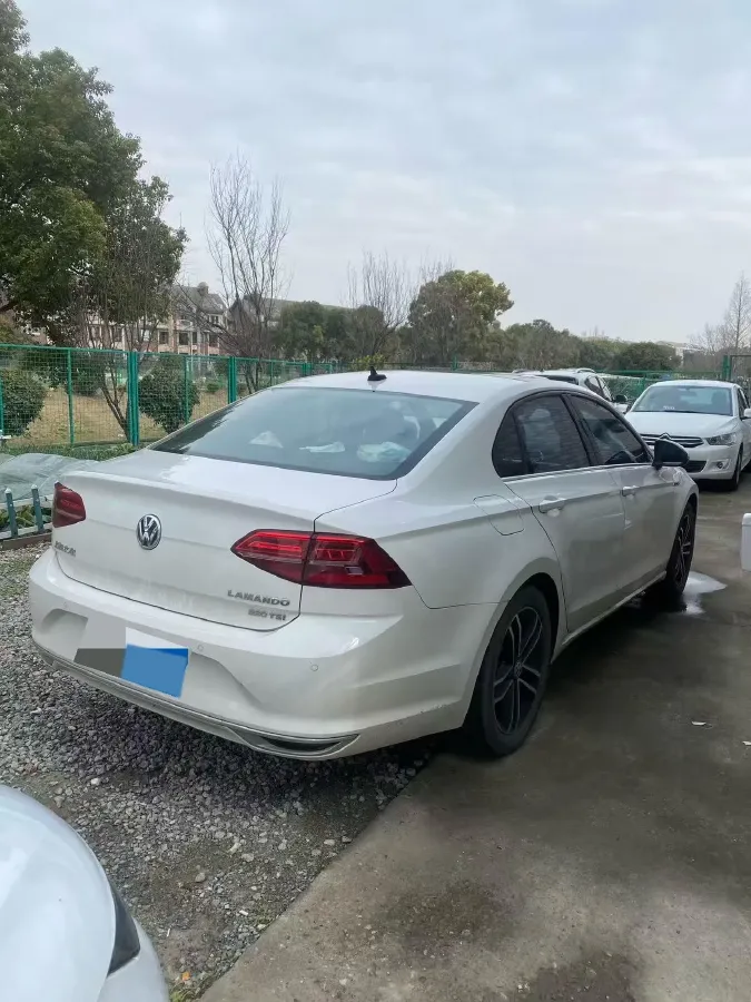 2021 Volkswagen Lamando 1.4T 150HP L4 7DCT,autocango,china used car exporter,china ev exporter,chinese used car exporter,chinese used ev exporter