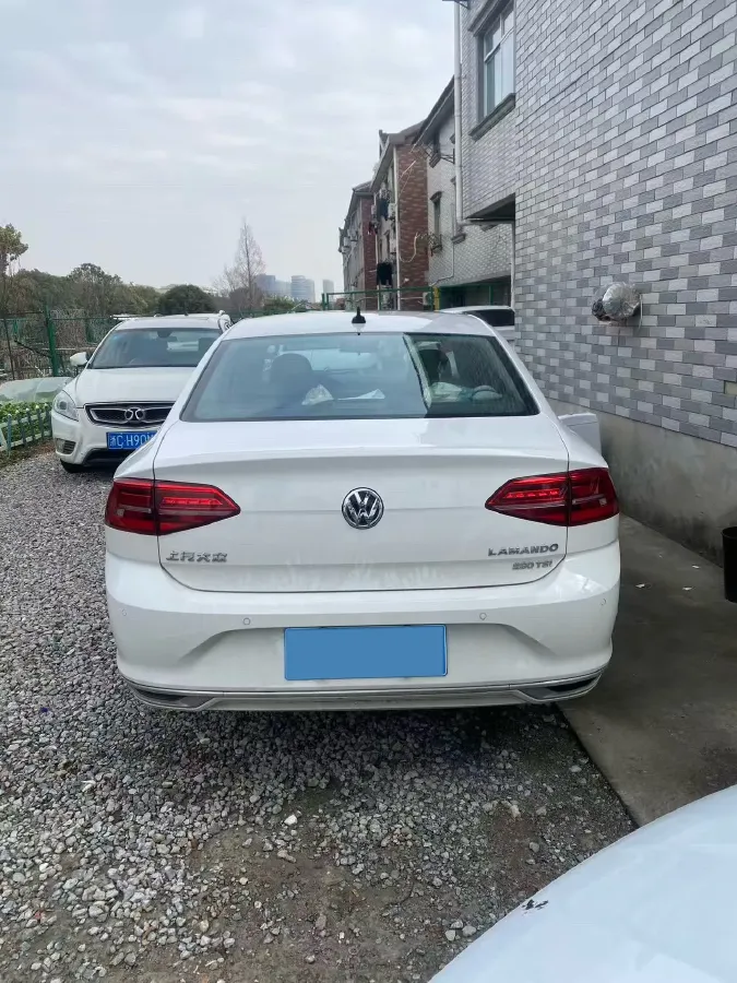 2021 Volkswagen Lamando 1.4T 150HP L4 7DCT,autocango,china used car exporter,china ev exporter,chinese used car exporter,chinese used ev exporter