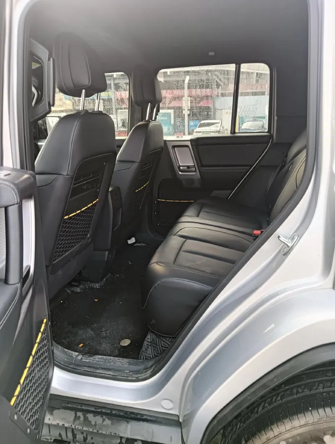 2025 Yufeng Auto Golden Warehouse BEV,autocango,china used car exporter,china ev exporter,chinese used car exporter,chinese used ev exporter