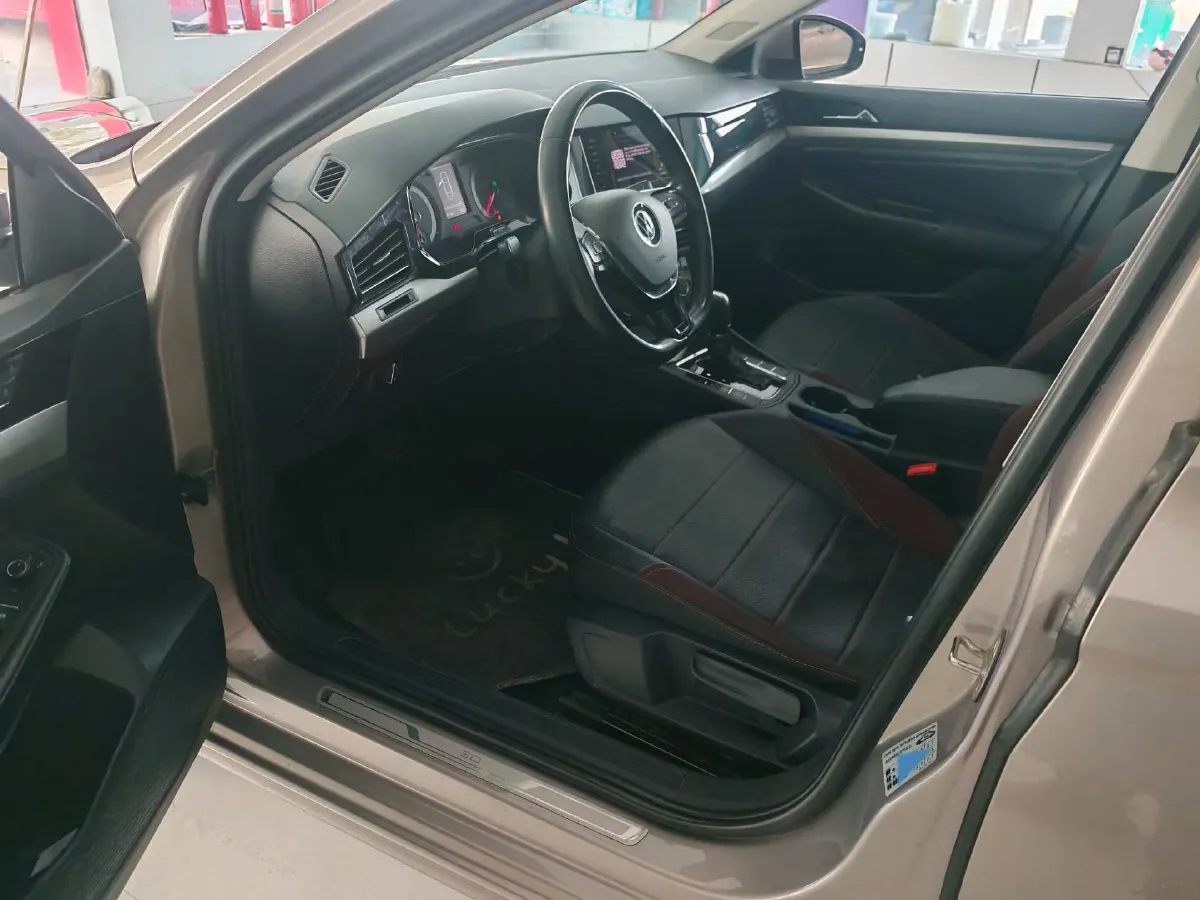 2021 Volkswagen Bora 1.5L 113HP L4 6AT,autocango,china used car exporter,china ev exporter,chinese used car exporter,chinese used ev exporter