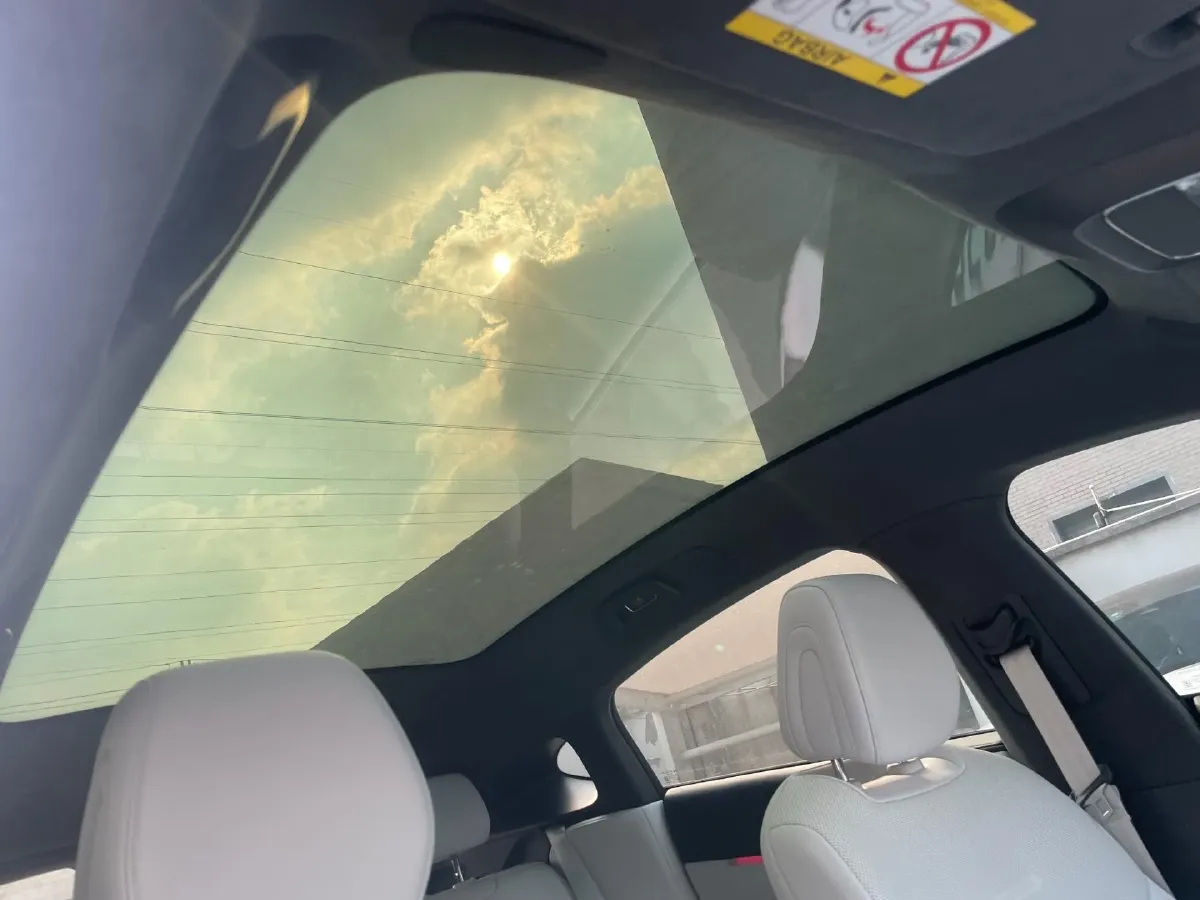 2025 Xpeng G6 BEV 68.5KWH,autocango,china used car exporter,china ev exporter,chinese used car exporter,chinese used ev exporter