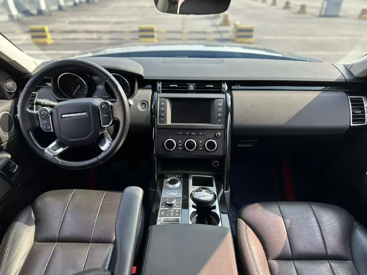 2017 Land Rover Discovery 3.0T 340HP V6 8AT,autocango,china used car exporter,china ev exporter,chinese used car exporter,chinese used ev exporter