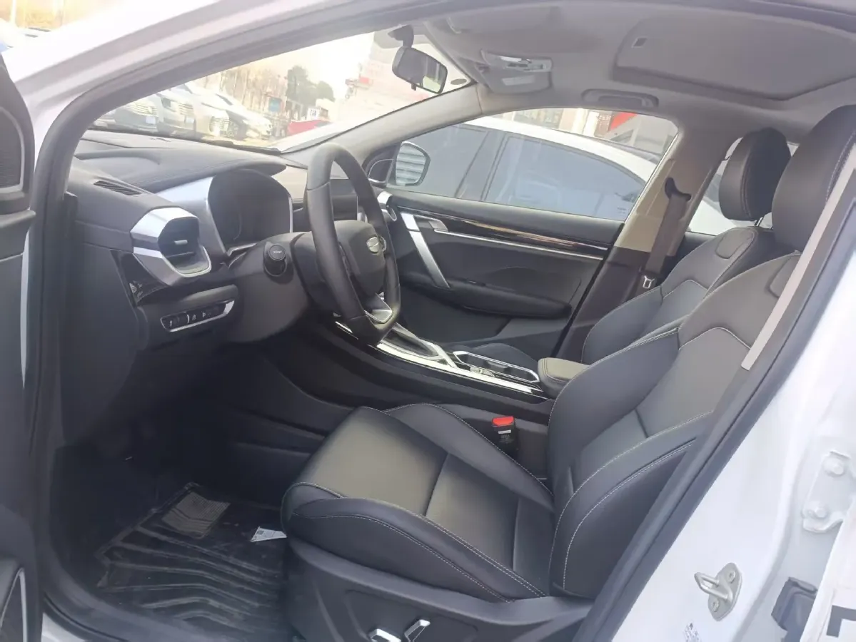 2025 Geely Coolray 1.5L 126HP L4 CVT,autocango,china used car exporter,china ev exporter,chinese used car exporter,chinese used ev exporter