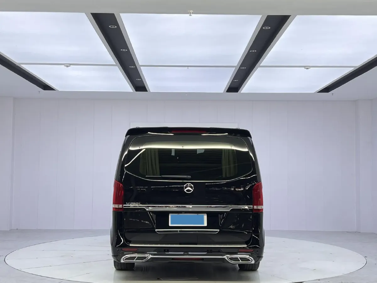 2021 Mercedes-Benz Vito 2.0T 211HP L4 9AT,autocango,china used car exporter,china ev exporter,chinese used car exporter,chinese used ev exporter