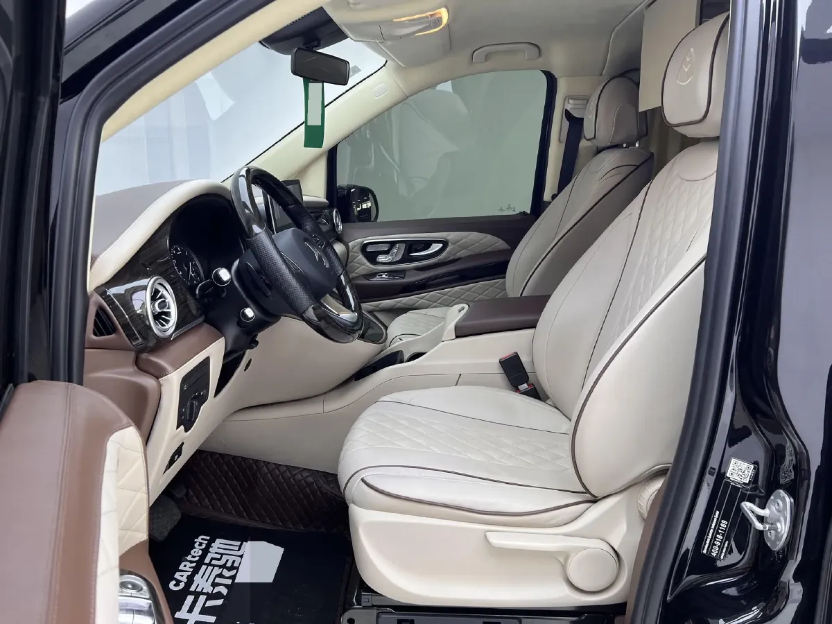 2021 Mercedes-Benz Vito 2.0T 211HP L4 9AT,autocango,china used car exporter,china ev exporter,chinese used car exporter,chinese used ev exporter