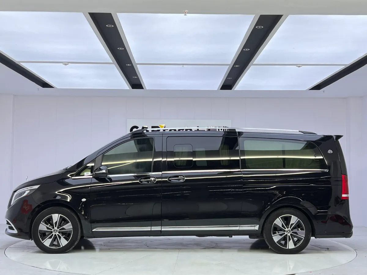 2021 Mercedes-Benz Vito 2.0T 211HP L4 9AT,autocango,china used car exporter,china ev exporter,chinese used car exporter,chinese used ev exporter