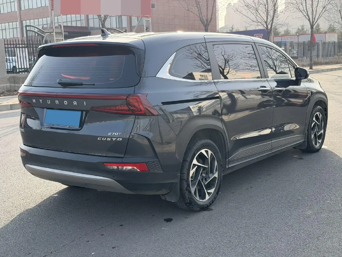 2022 Hyundai Custo 1.5T 170HP L4 8AT,autocango,china used car exporter,china ev exporter,chinese used car exporter,chinese used ev exporter