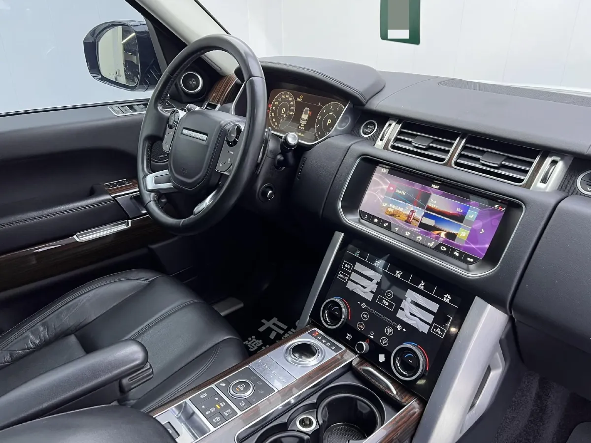 2017 Land Rover Range Rover 3.0T 340HP V6 8AT,autocango,china used car exporter,china ev exporter,chinese used car exporter,chinese used ev exporter