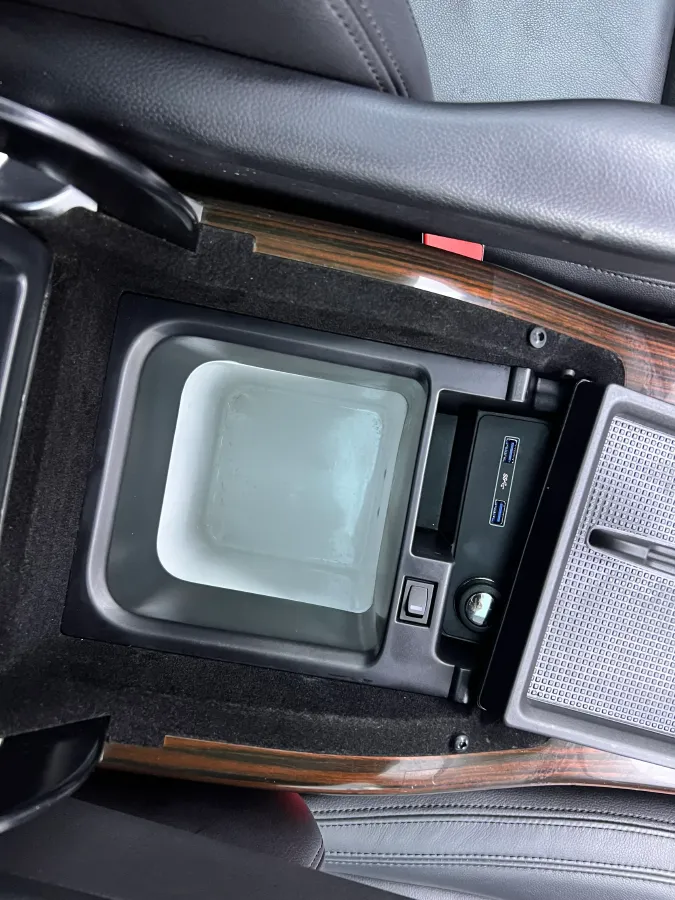 2017 Land Rover Range Rover 3.0T 340HP V6 8AT,autocango,china used car exporter,china ev exporter,chinese used car exporter,chinese used ev exporter