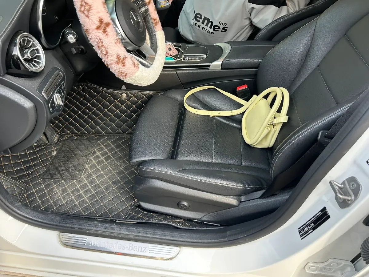 2021 Mercedes-Benz C Class 1.5T 184HP L4 9AT,autocango,china used car exporter,china ev exporter,chinese used car exporter,chinese used ev exporter