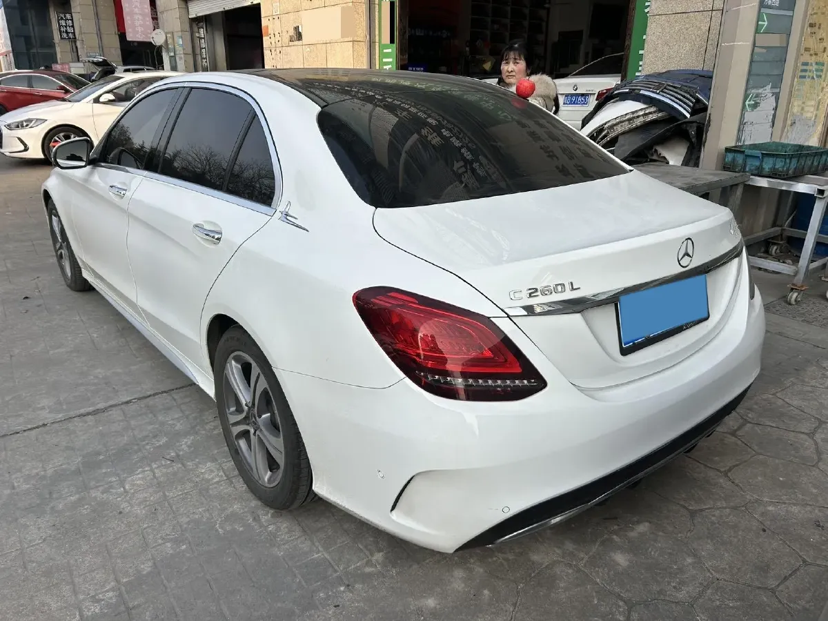 2021 Mercedes-Benz C Class 1.5T 184HP L4 9AT,autocango,china used car exporter,china ev exporter,chinese used car exporter,chinese used ev exporter