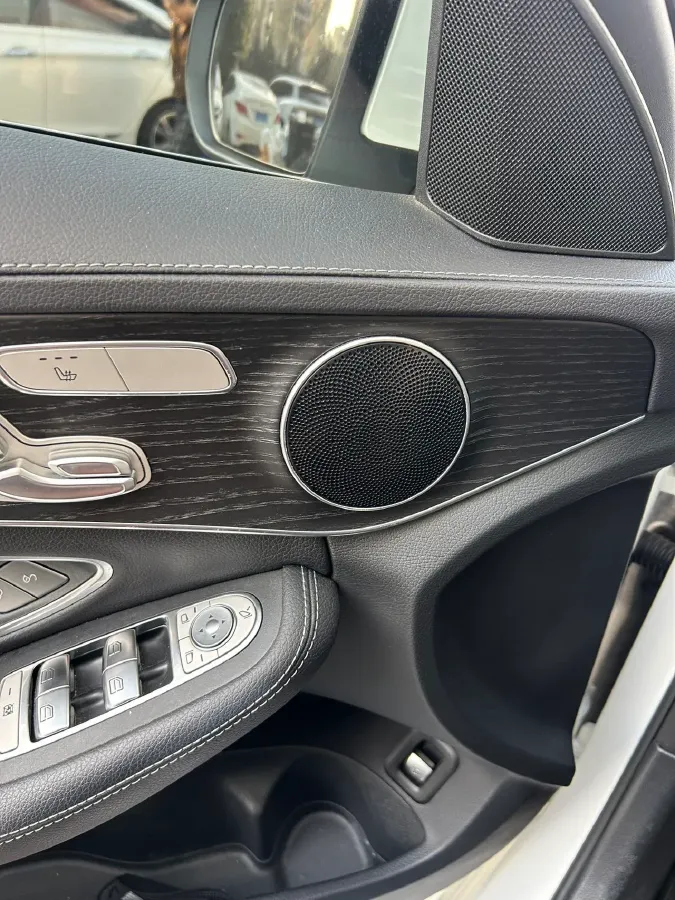 2021 Mercedes-Benz C Class 1.5T 184HP L4 9AT,autocango,china used car exporter,china ev exporter,chinese used car exporter,chinese used ev exporter