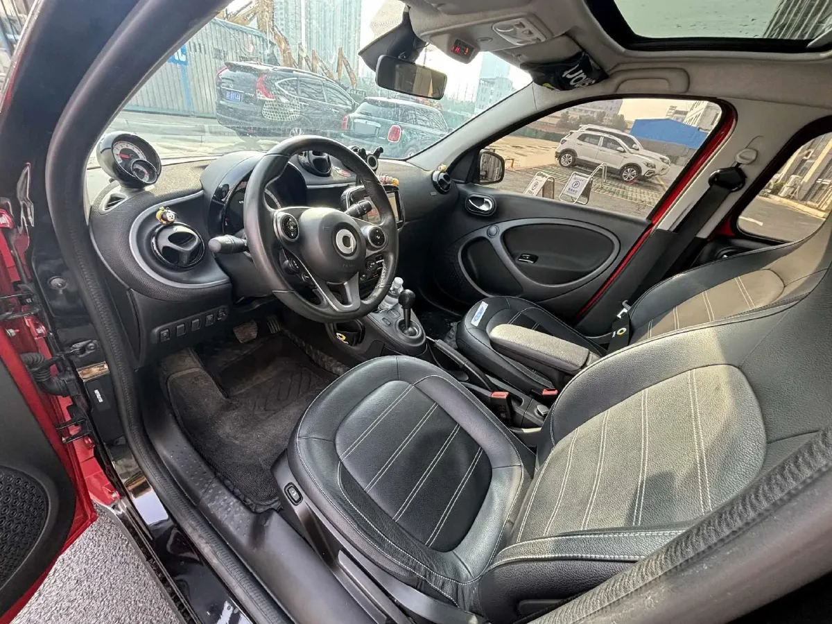 2018 Jeep Renegade 2.0L 148HP L4 9AT,autocango,china used car exporter,china ev exporter,chinese used car exporter,chinese used ev exporter
