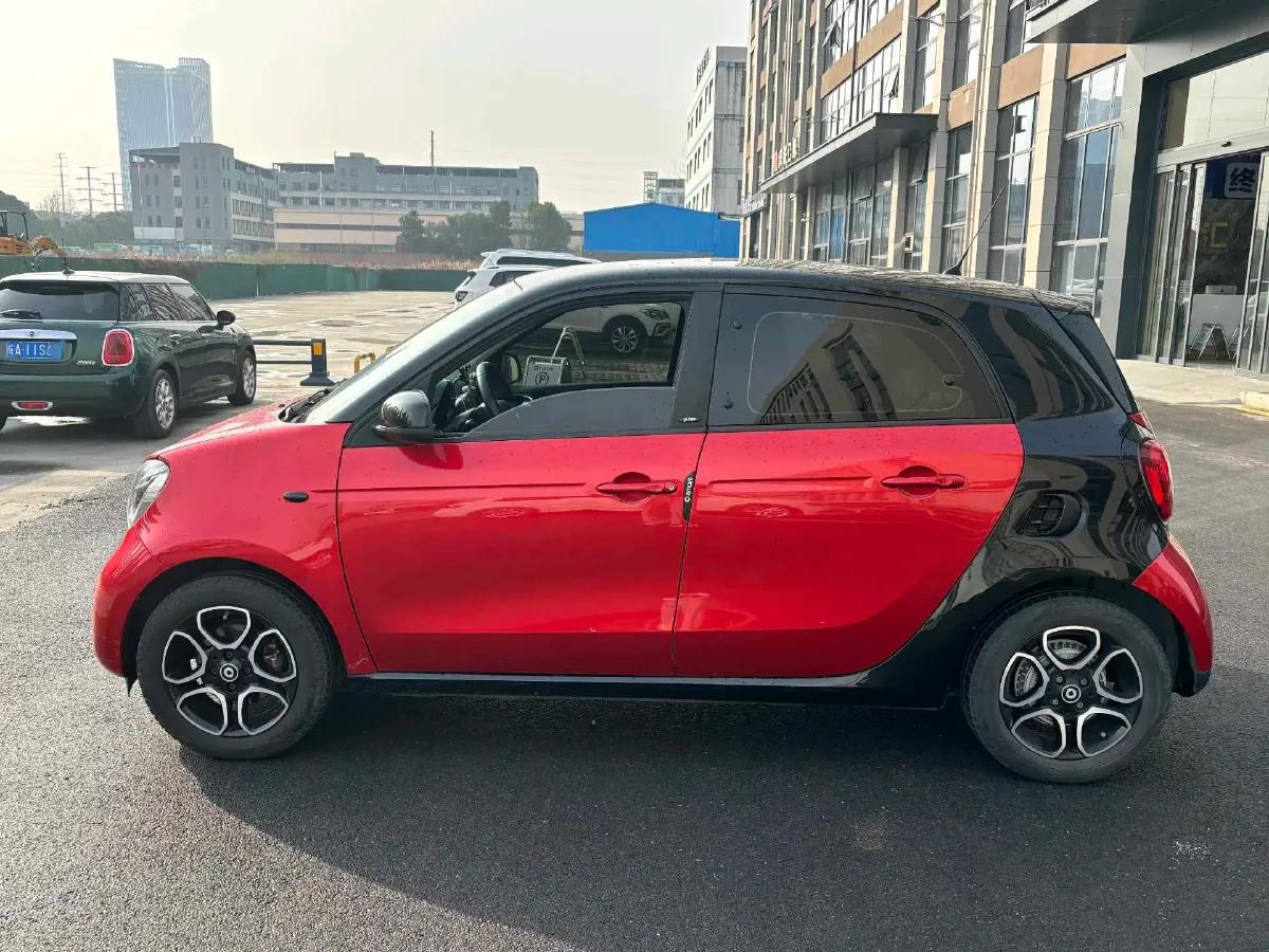 2018 Jeep Renegade 2.0L 148HP L4 9AT,autocango,china used car exporter,china ev exporter,chinese used car exporter,chinese used ev exporter