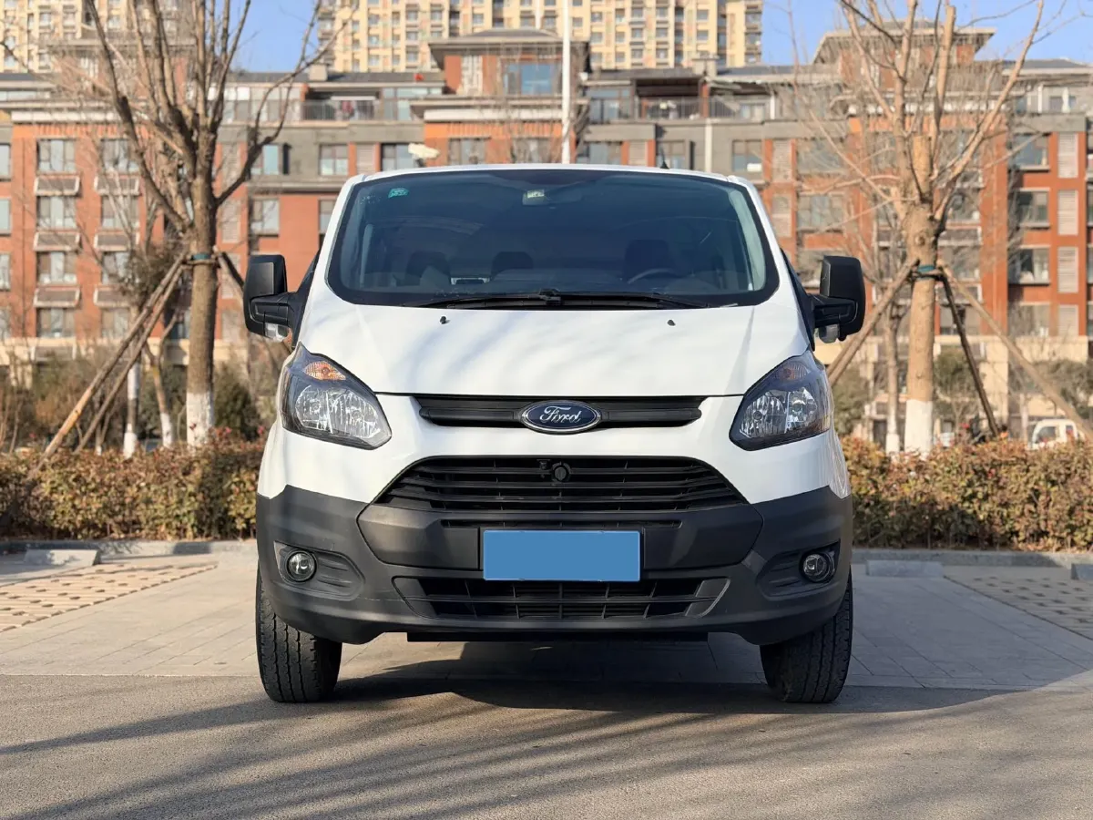 2020 MAXUS XinTu V90 2.0T 148HP L4 6MT,autocango,china used car exporter,china ev exporter,chinese used car exporter,chinese used ev exporter