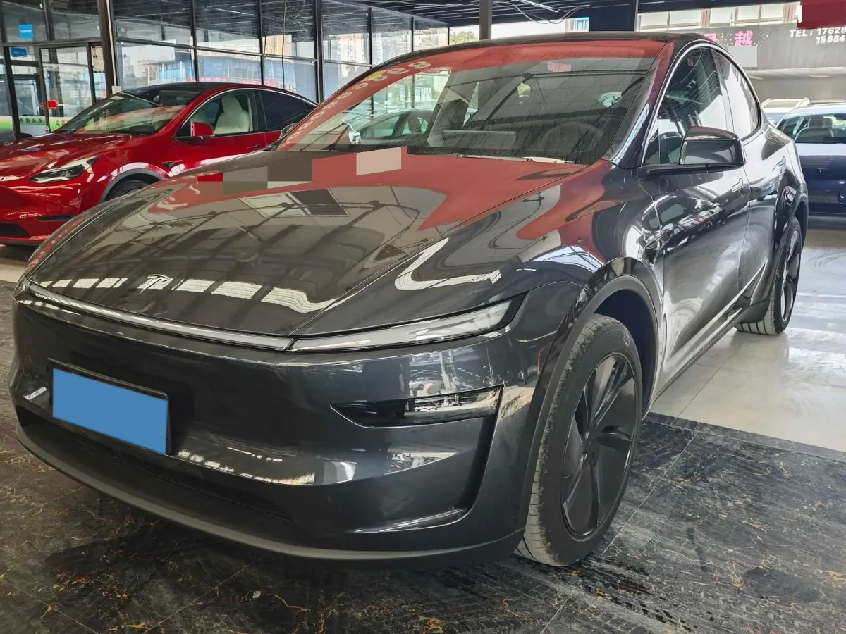 2025 Tesla Model Y BEV 62.5KWH,autocango,china used car exporter,china ev exporter,chinese used car exporter,chinese used ev exporter