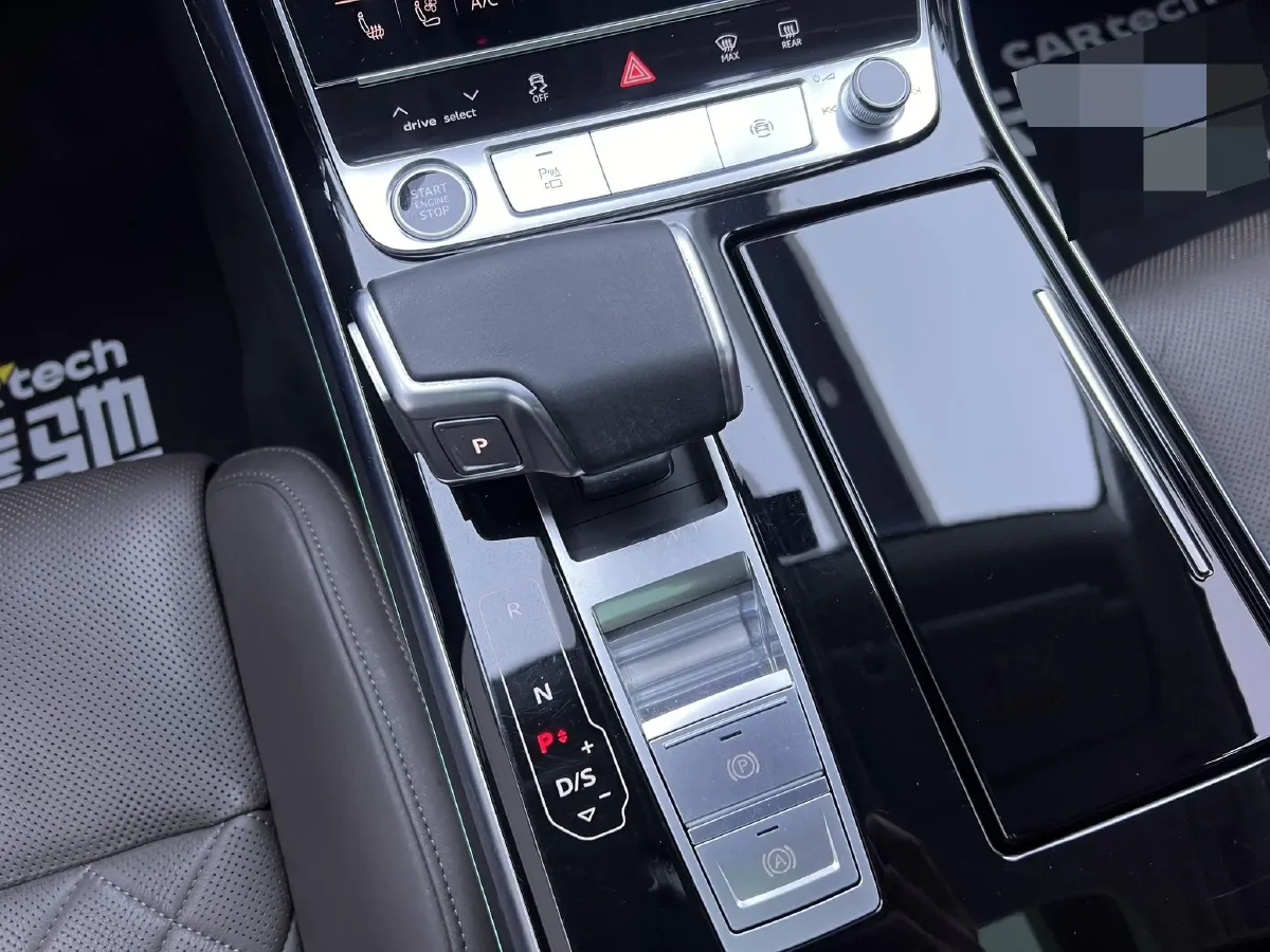 2022 Audi A8 3.0T 286HP V6 8AT,autocango,china used car exporter,china ev exporter,chinese used car exporter,chinese used ev exporter