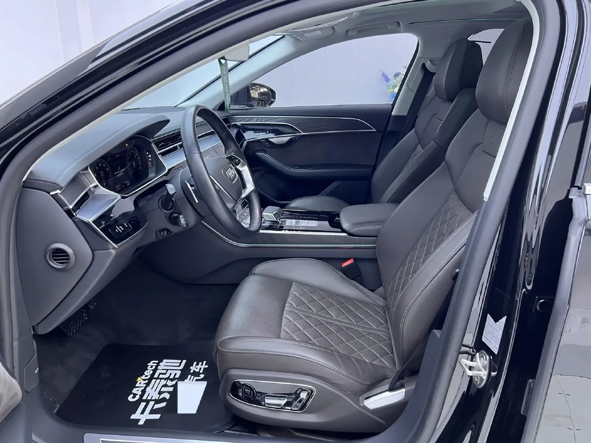 2022 Audi A8 3.0T 286HP V6 8AT,autocango,china used car exporter,china ev exporter,chinese used car exporter,chinese used ev exporter