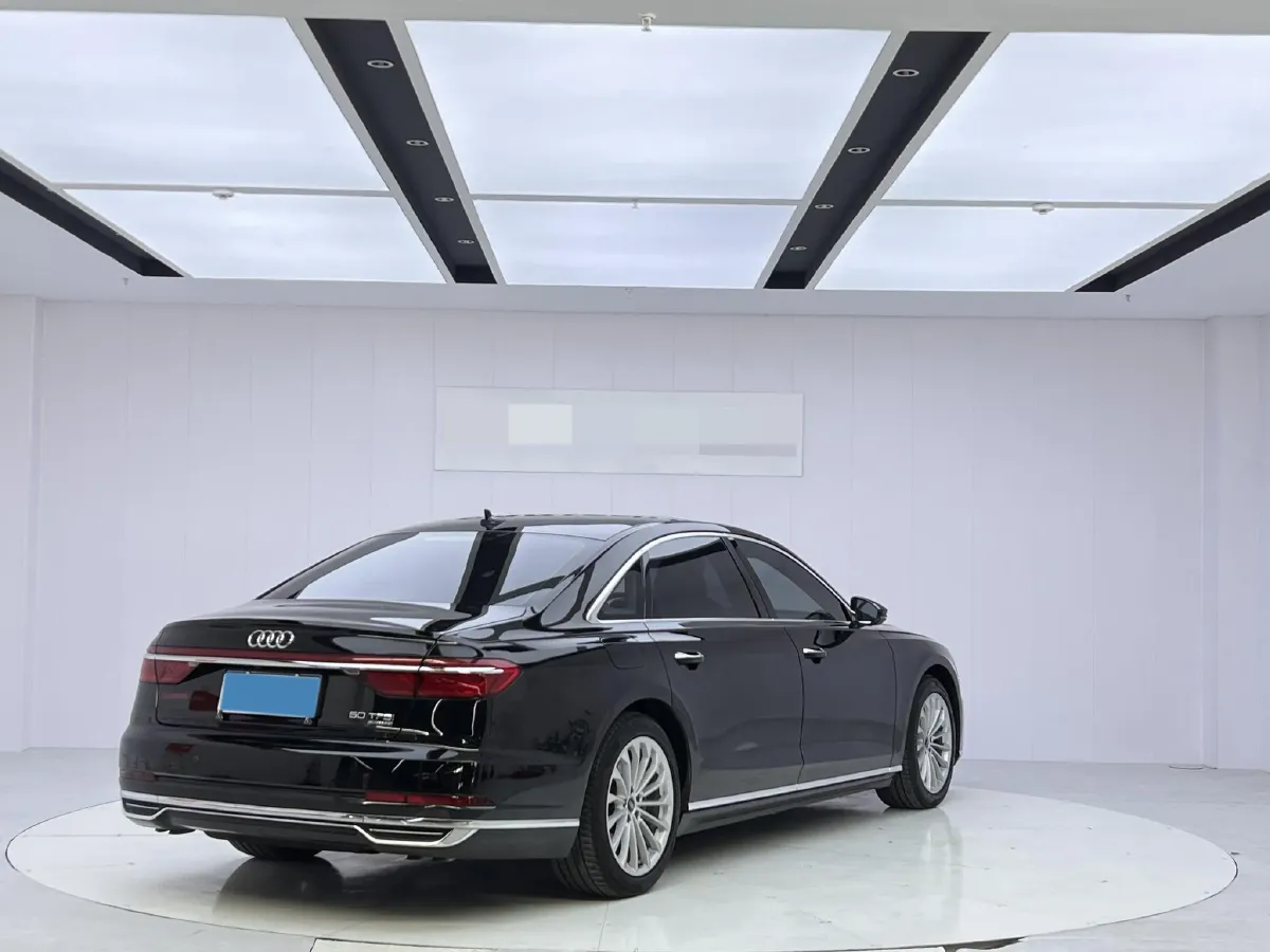 2022 Audi A8 3.0T 286HP V6 8AT,autocango,china used car exporter,china ev exporter,chinese used car exporter,chinese used ev exporter