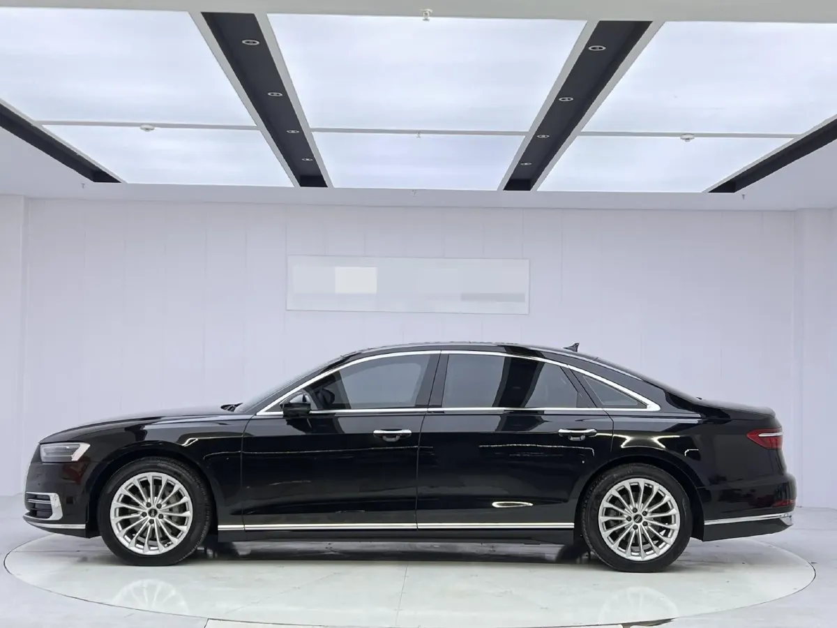 2022 Audi A8 3.0T 286HP V6 8AT,autocango,china used car exporter,china ev exporter,chinese used car exporter,chinese used ev exporter