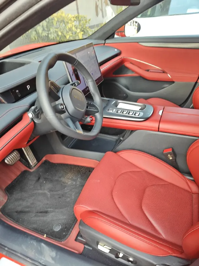 2024 MI SU7 BEV 101KWH,autocango,china used car exporter,china ev exporter,chinese used car exporter,chinese used ev exporter