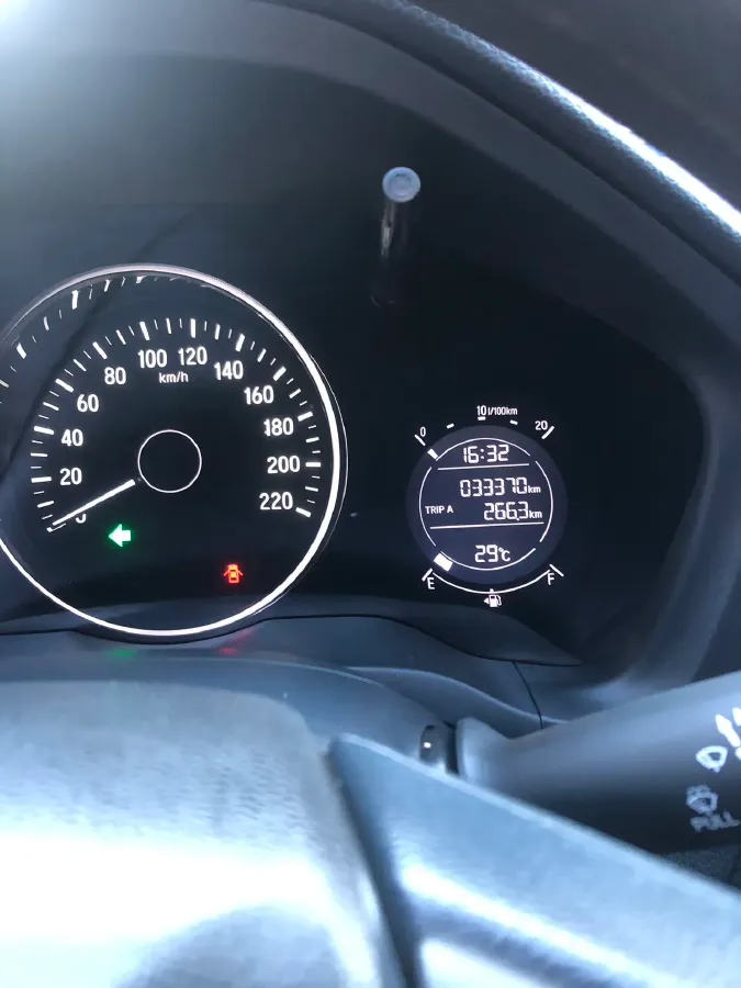 2022 Honda Vezel 1.5L 131HP L4 CVT,autocango,china used car exporter,china ev exporter,chinese used car exporter,chinese used ev exporter