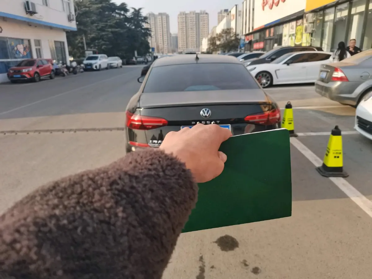 2020 Volkswagen Passat 2.0T 186HP L4 7DCT,autocango,china used car exporter,china ev exporter,chinese used car exporter,chinese used ev exporter