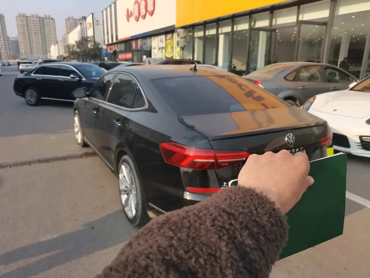 2020 Volkswagen Passat 2.0T 186HP L4 7DCT,autocango,china used car exporter,china ev exporter,chinese used car exporter,chinese used ev exporter